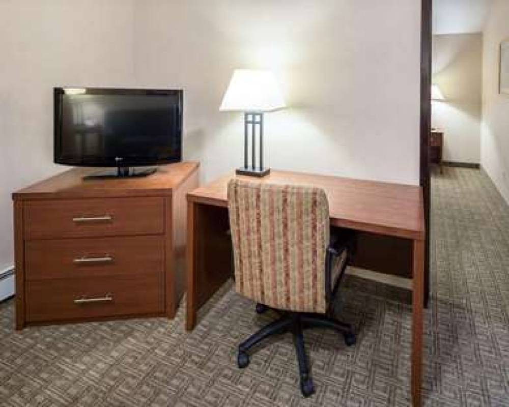 Comfort Inn Downtown - Ship Creek 10