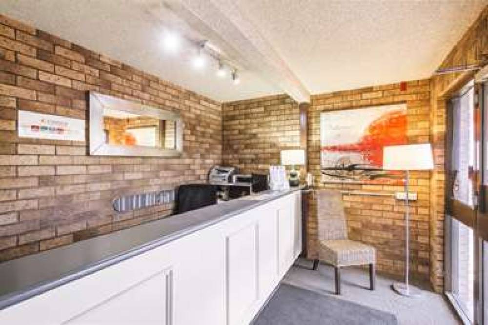 Comfort Inn Dubbo City 9