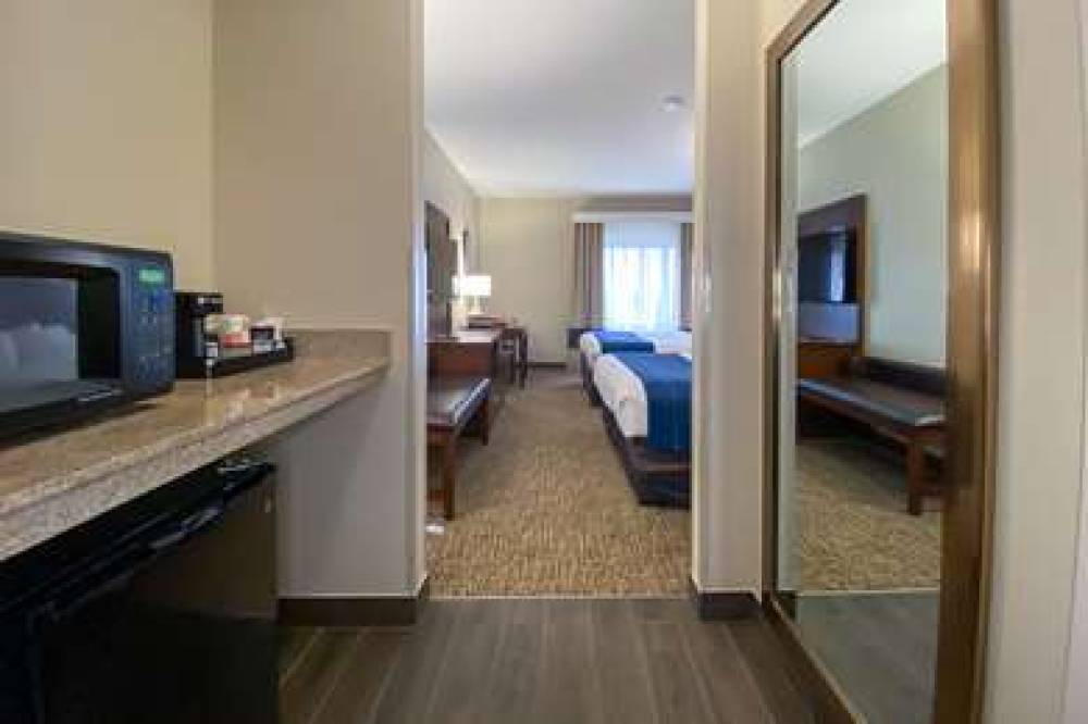 Comfort Inn East Windsor 9