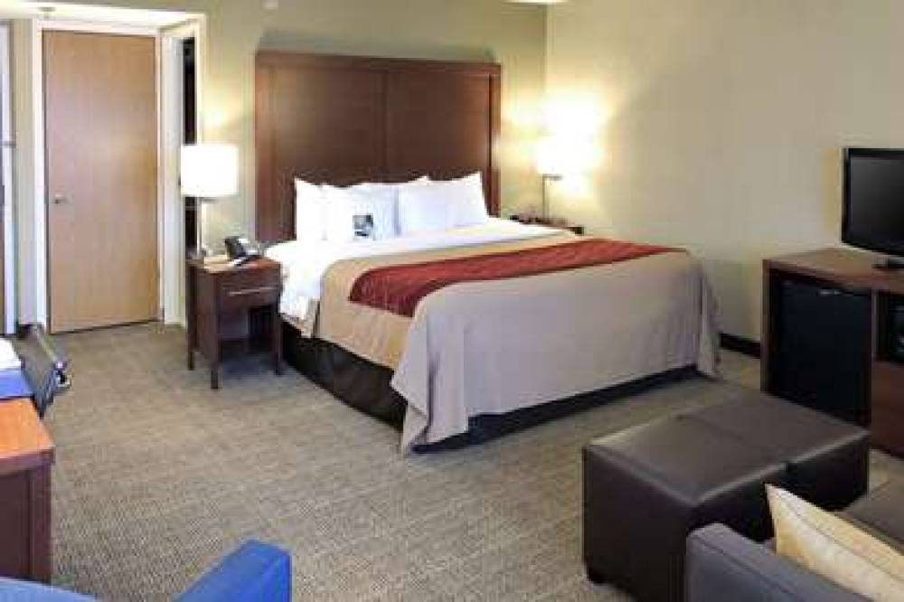 Comfort Inn Farmington Hills 8