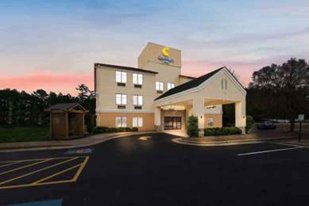 Comfort Inn Fayetteville 3