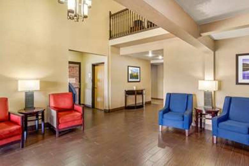 Comfort Inn Greeley 5