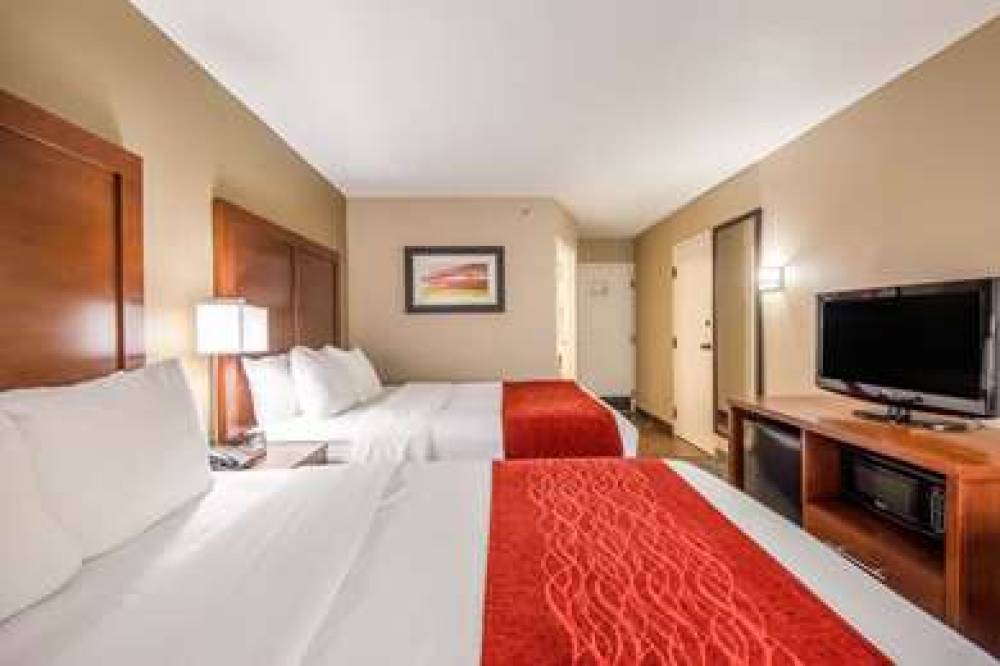 COMFORT INN GREENVILLE - HAYWOOD MA 10