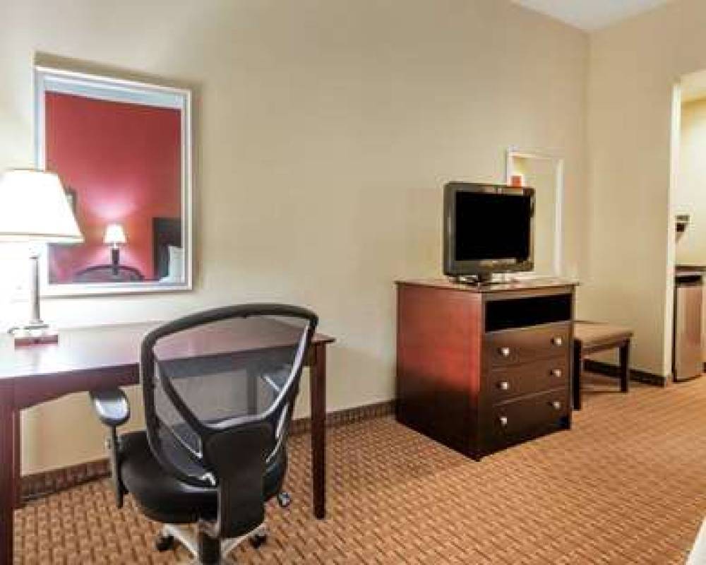 Comfort Inn Harriman 8