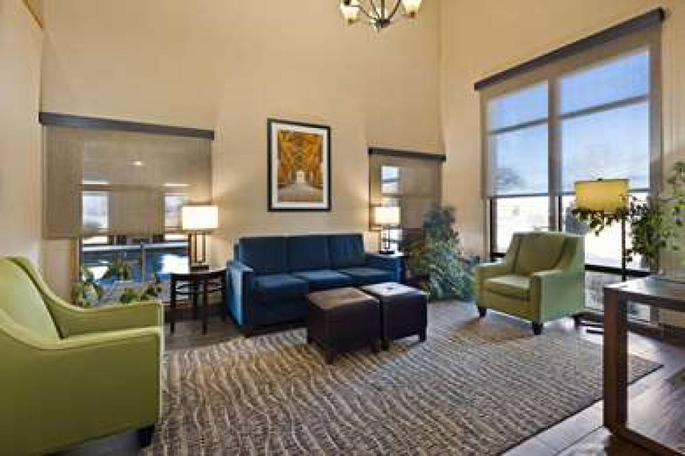 COMFORT INN HUNTINGTON NEAR UNIVERS 9