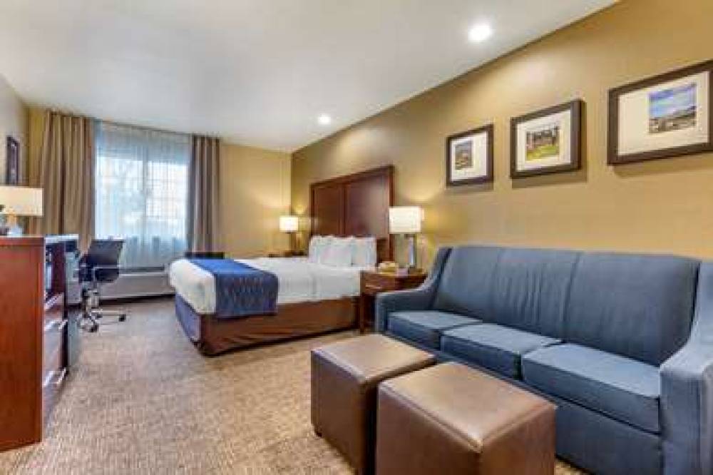 Comfort Inn I-17 & I-40 5