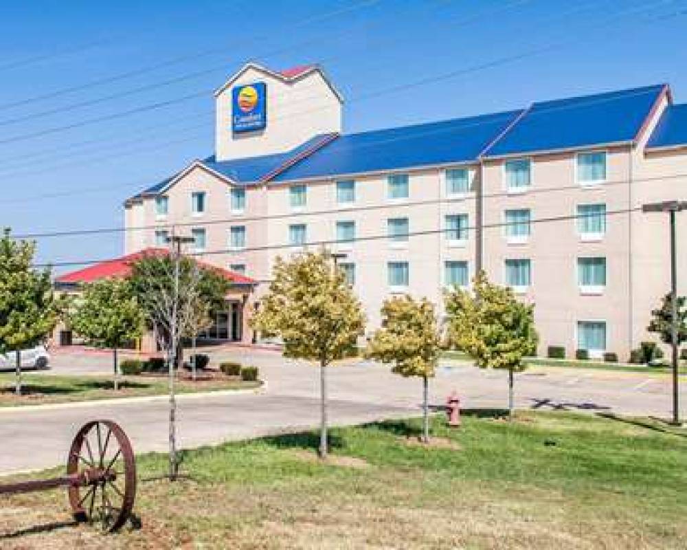 COMFORT INN INTERNATIONAL DR 1