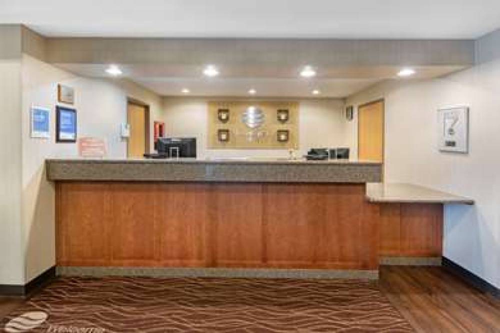 Comfort Inn Iron Mountain 5