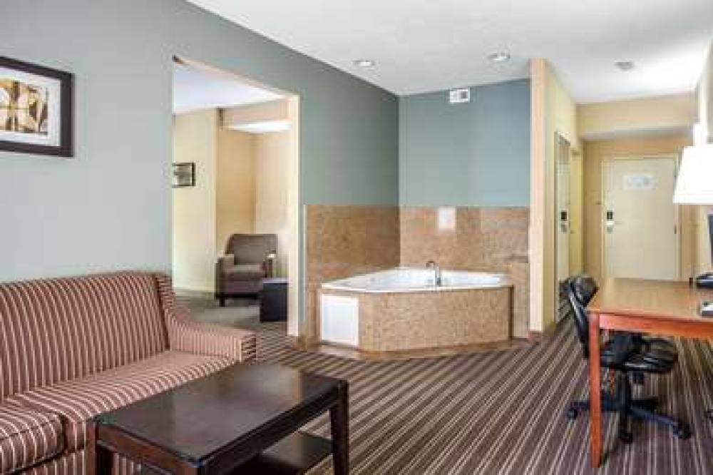 Comfort Inn Jackson 4