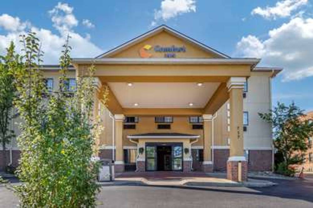 Comfort Inn Kalamazoo 1