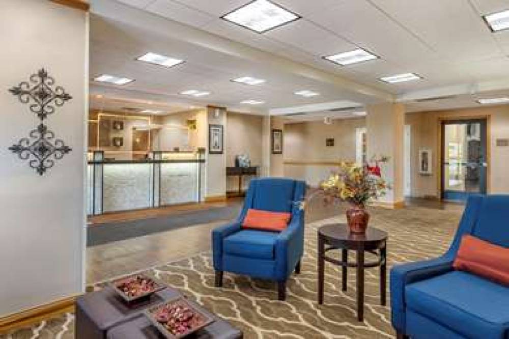 Comfort Inn Kalamazoo 6