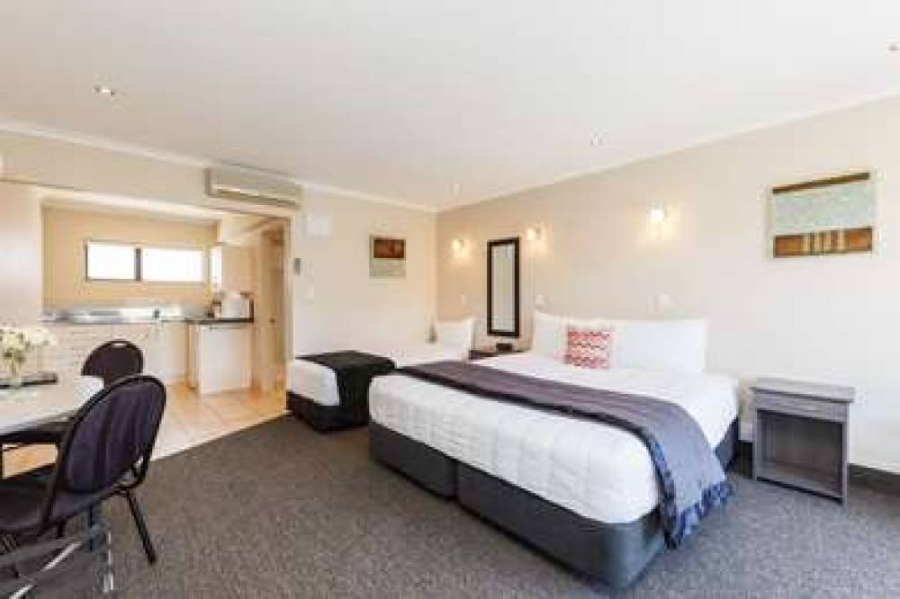 Comfort Inn Kauri Court 6