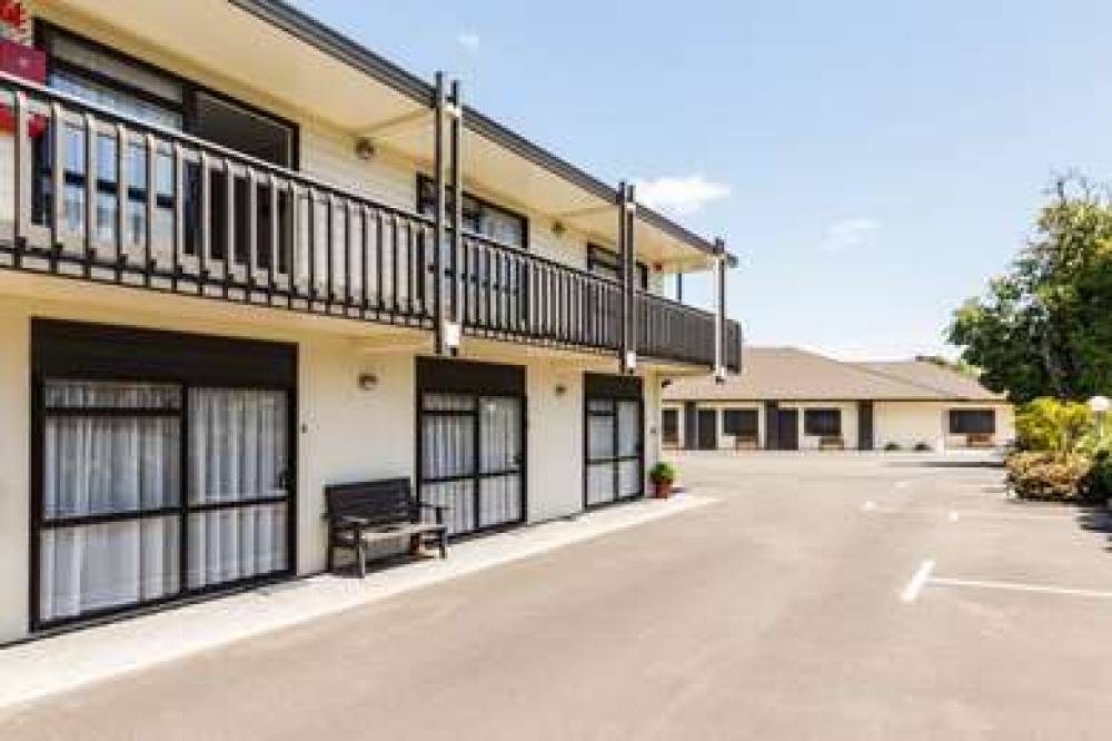 Comfort Inn Kauri Court 4