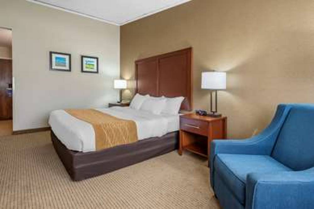 Comfort Inn Lancaster County North 8