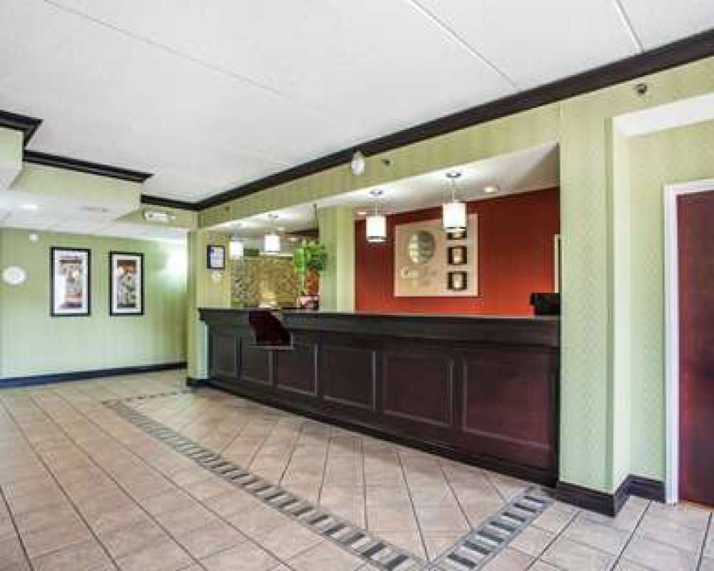 Comfort Inn Lehigh Valley West 6