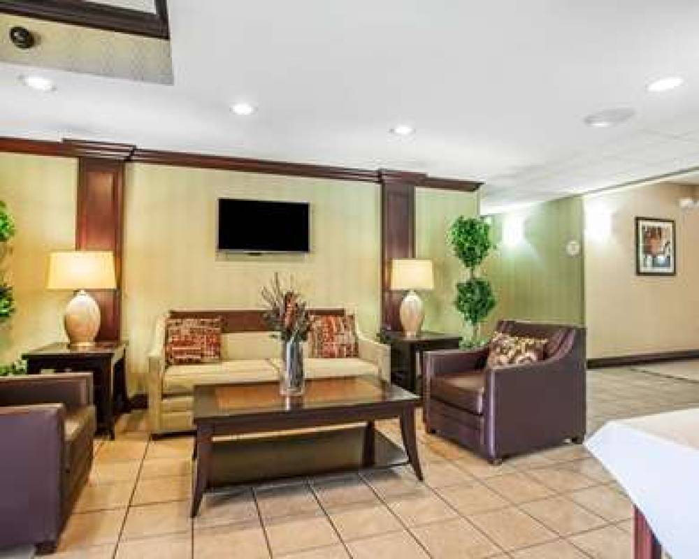 Comfort Inn Lehigh Valley West 5