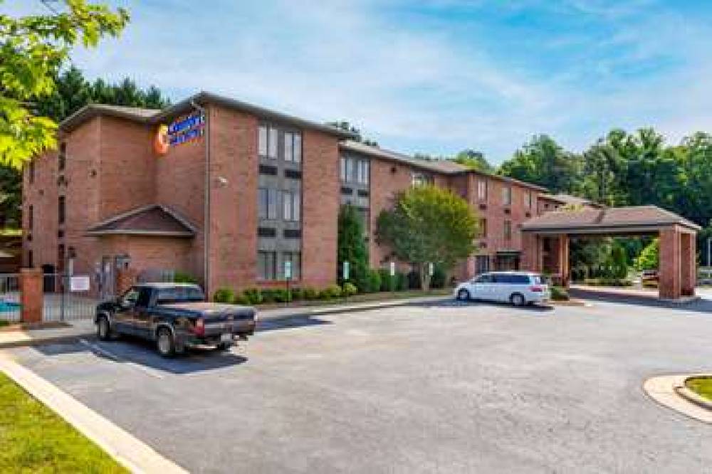 Comfort Inn Lenoir 1