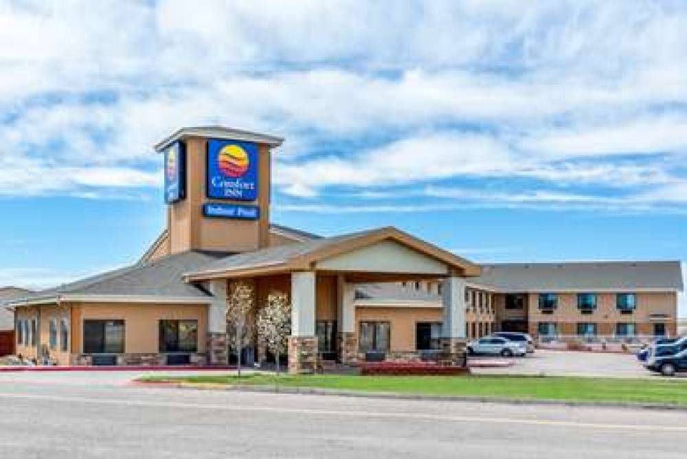 Comfort Inn Limon 2