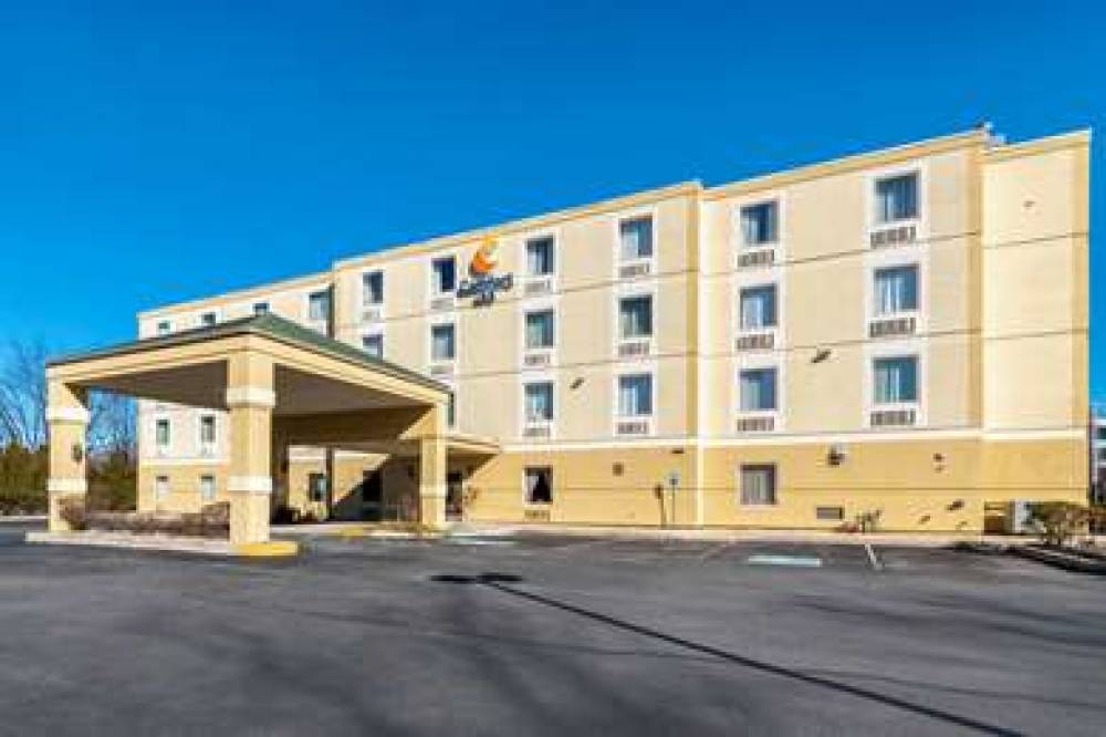 Comfort Inn Mechanicsburg - Harrisburg South 1