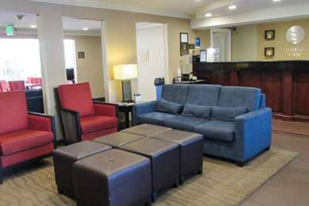 Comfort Inn Modesto 9