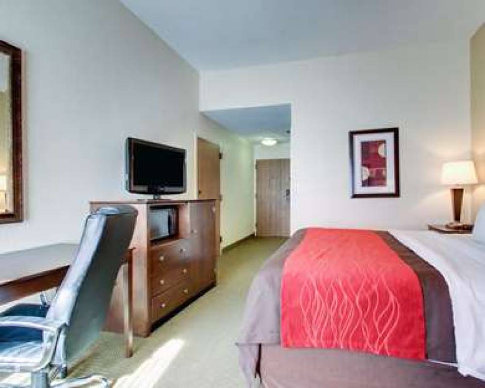 Comfort Inn Moss Point 10