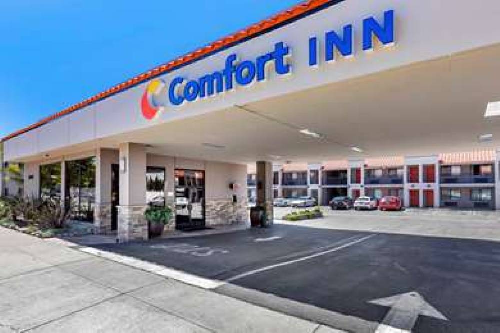 Comfort Inn Near Old Town Pasadena 1