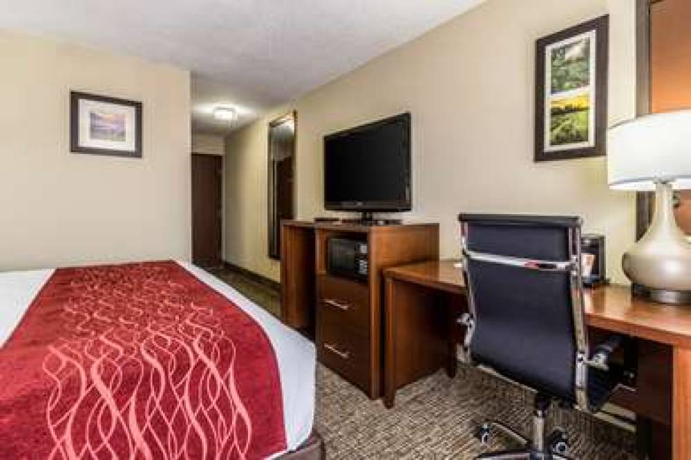 COMFORT INN NORWALK - SANDUSKY 9