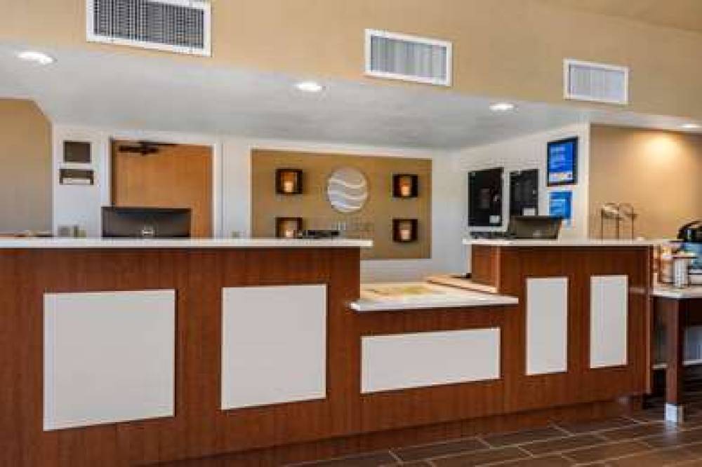 COMFORT INN OCALA SILVER SPRGS 4