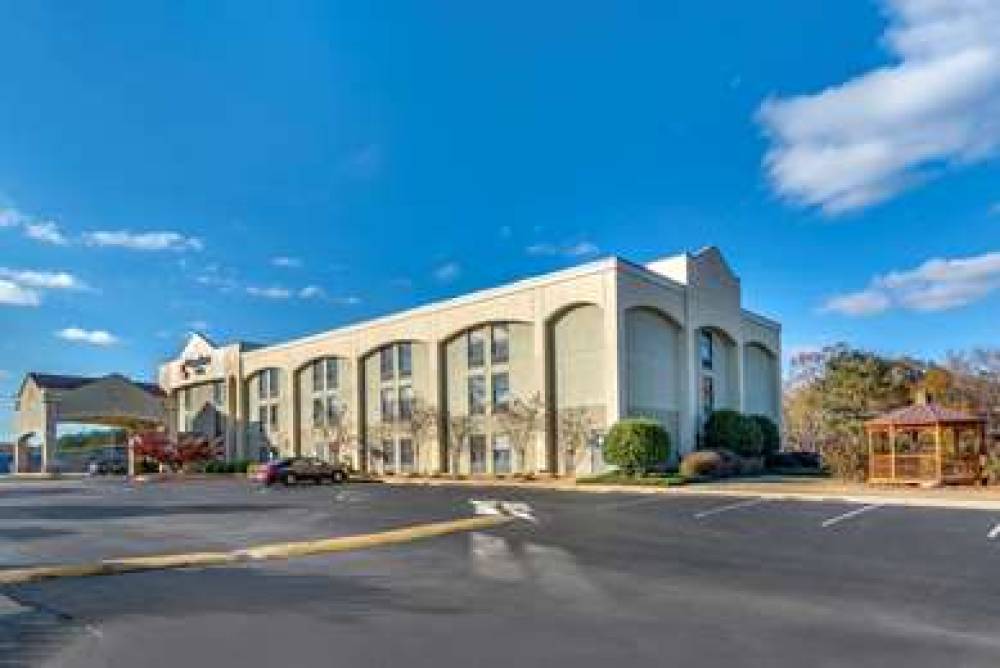 Comfort Inn Opelika - Auburn 1