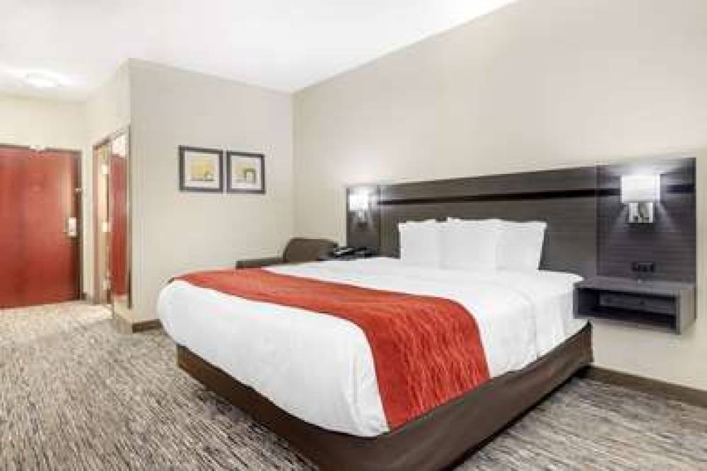 Comfort Inn Orange 9