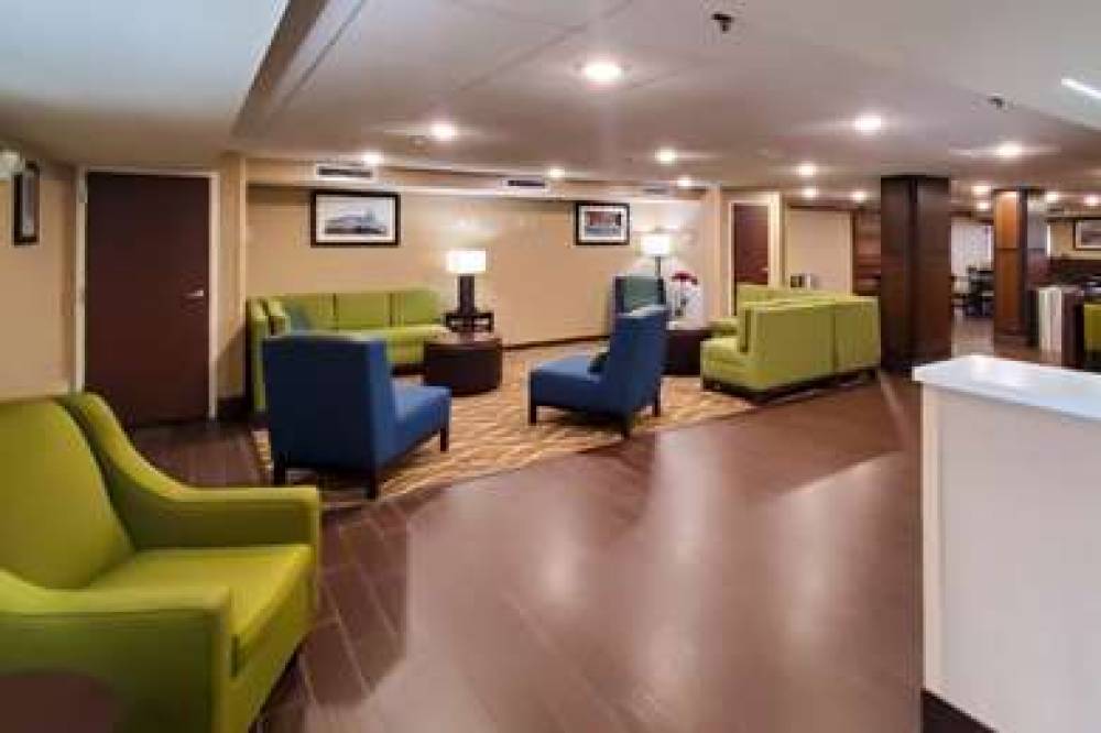 Comfort Inn Oxon Hill 3