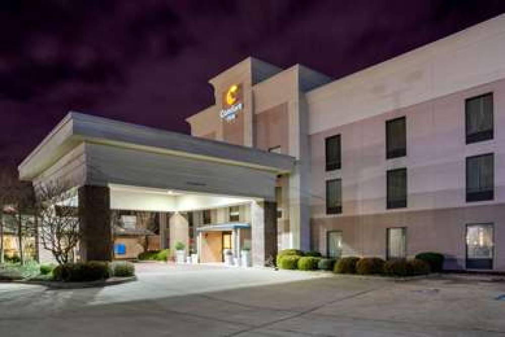 Comfort Inn Pearl 4