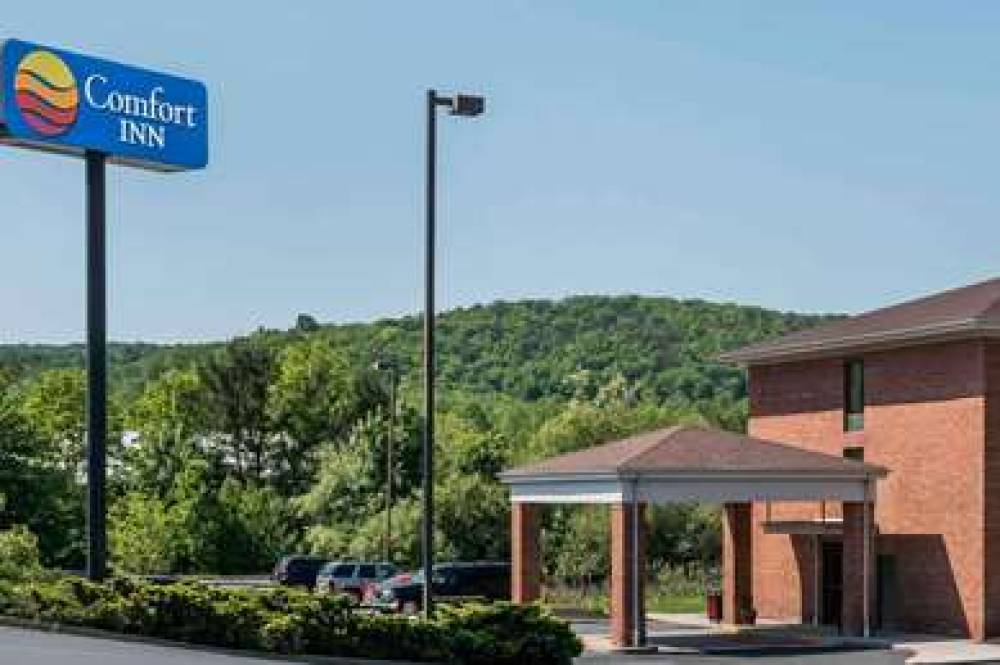 Comfort Inn Pine Grove 1