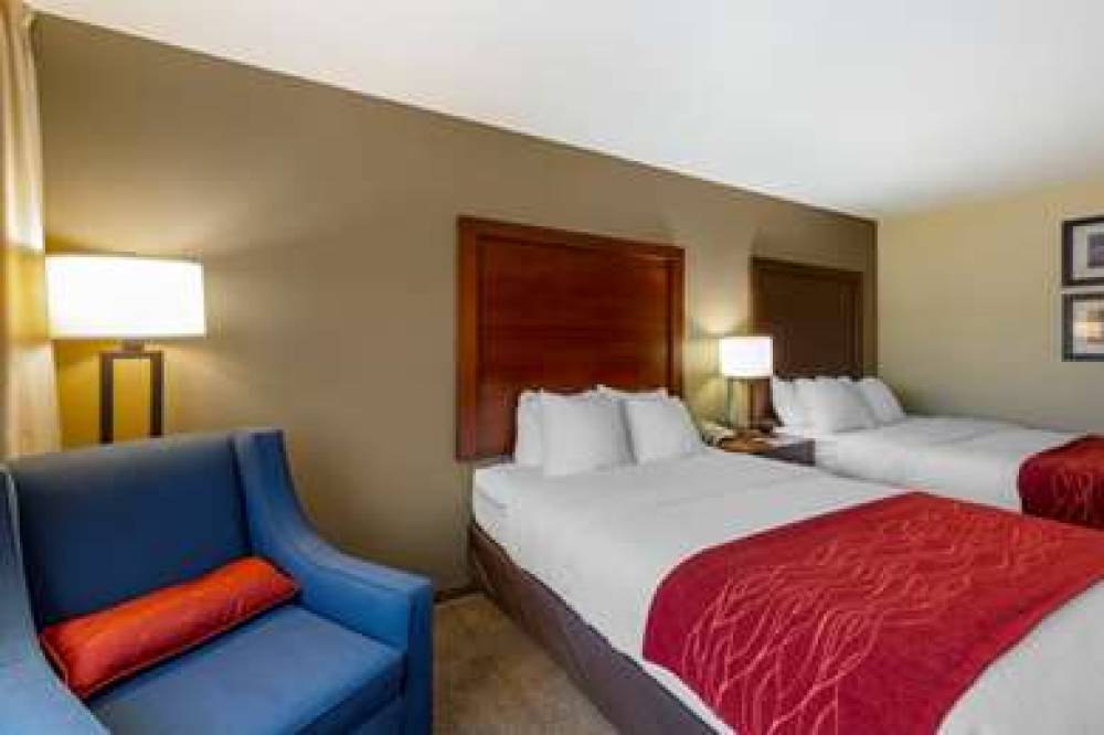 Comfort Inn River's Edge 7