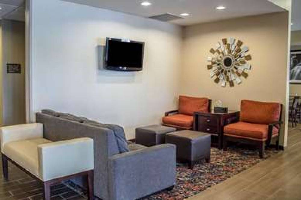 Comfort Inn Saint Clairsville 6