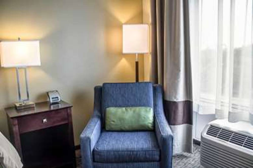 Comfort Inn Saint Clairsville 9