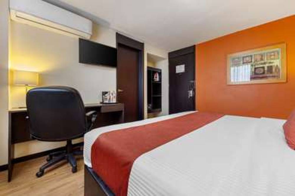 COMFORT INN SAN LUIS POTOSI 9