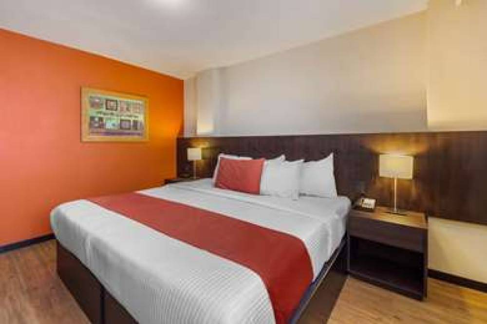 COMFORT INN SAN LUIS POTOSI 10