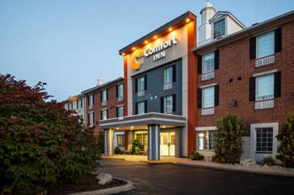 Comfort Inn Sarnia 3