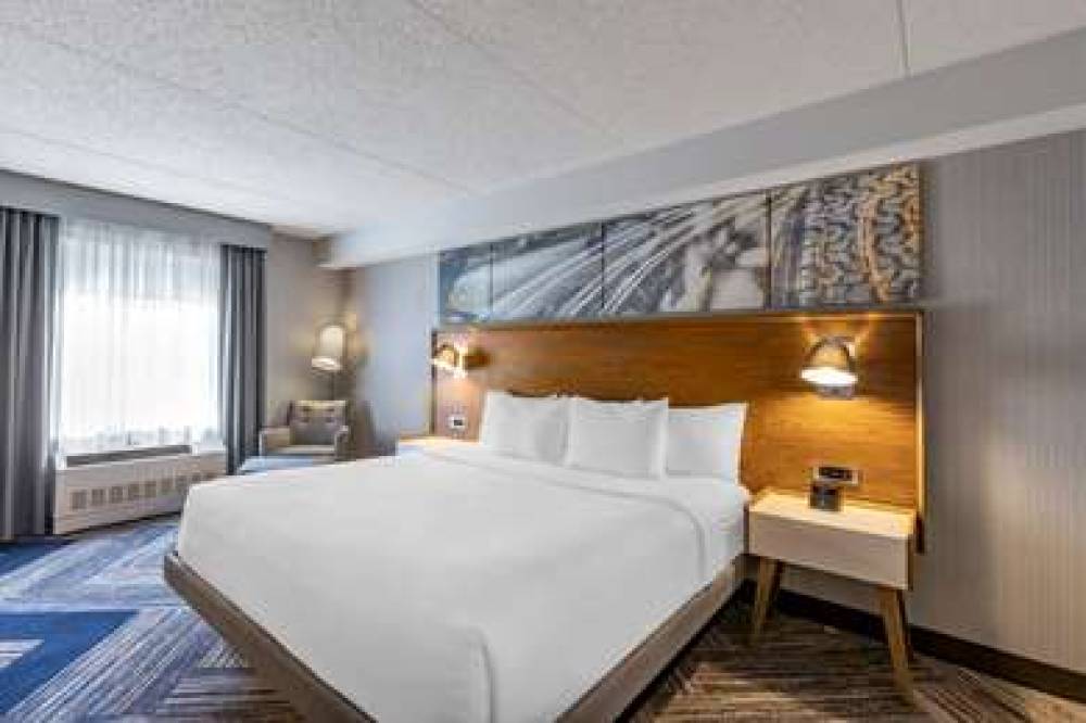 Comfort Inn Sarnia 7