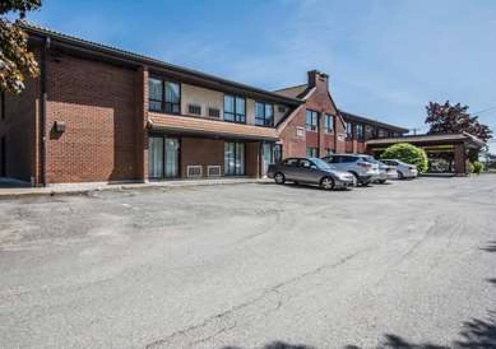 Comfort Inn Sherbrooke 2