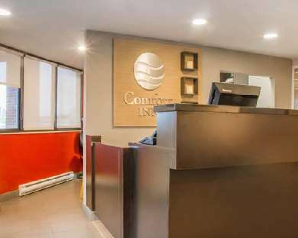 COMFORT INN SOUTH 4