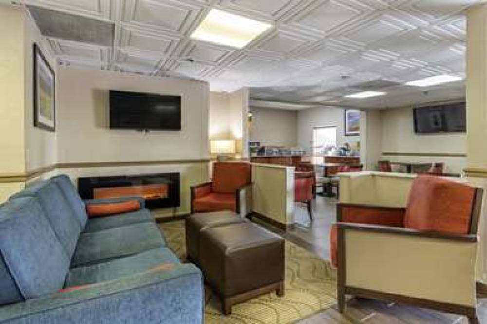 Comfort Inn South 2