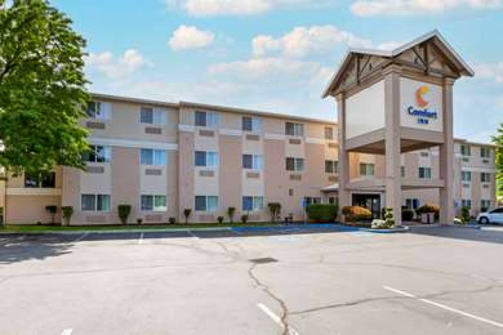 Comfort Inn South 1