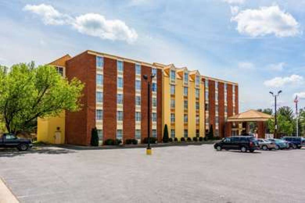 Comfort Inn Staunton 1