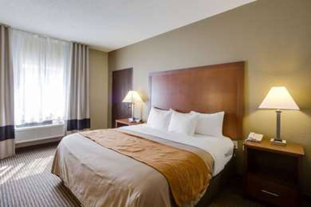 COMFORT INN & SUITES BELLEVUE - OMA 7