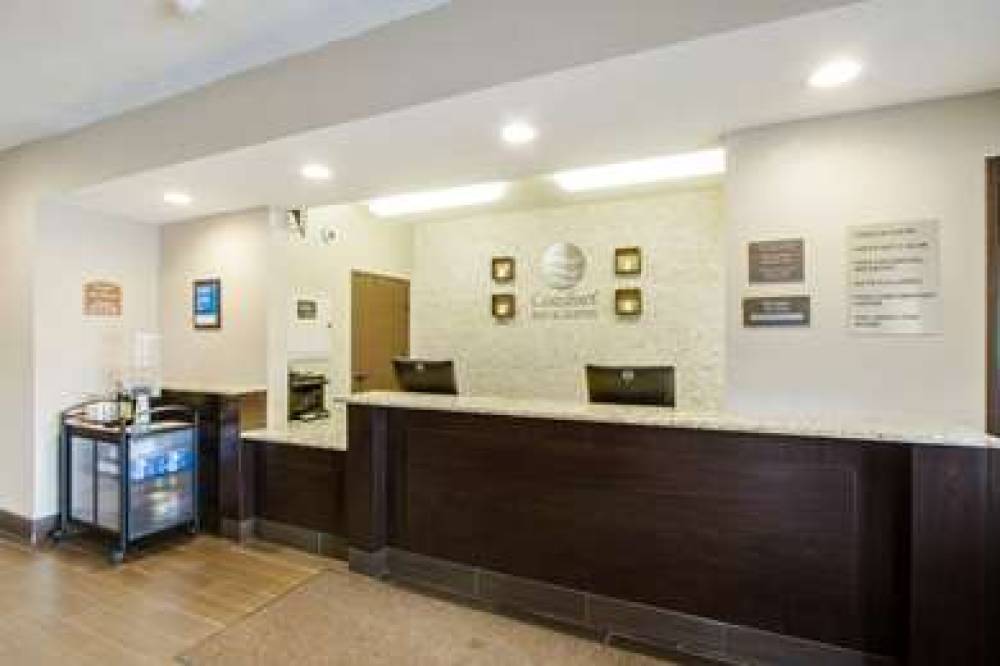 COMFORT INN & SUITES BELLEVUE - OMA 4