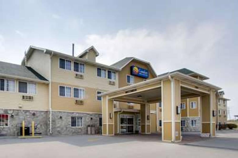 COMFORT INN & SUITES BELLEVUE - OMA 1