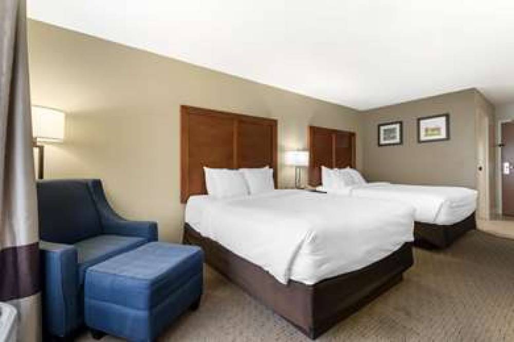 Comfort Inn & Suites Black River Falls I-94 8