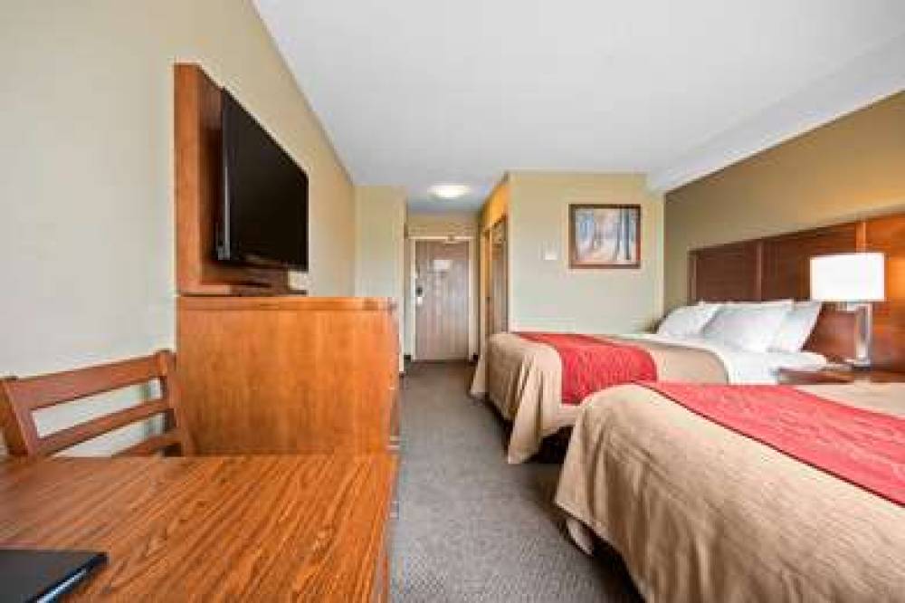 Comfort Inn & Suites 5